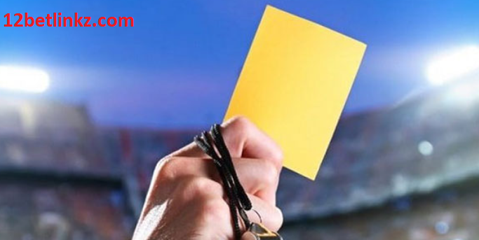 Cược Thẻ trong Cá Cược Bóng Đá